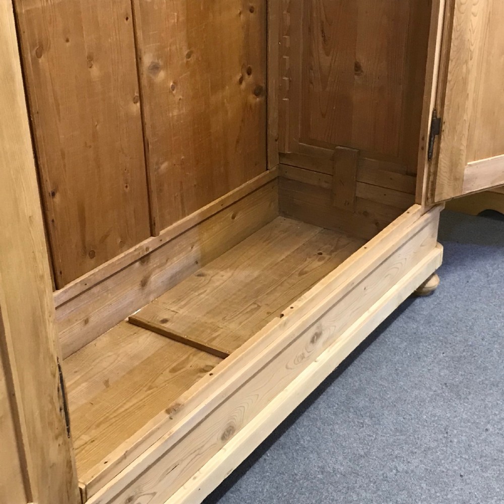 WIDE & DEEP ANTIQUE DOUBLE WARDROBE (DISMANTLES) View III