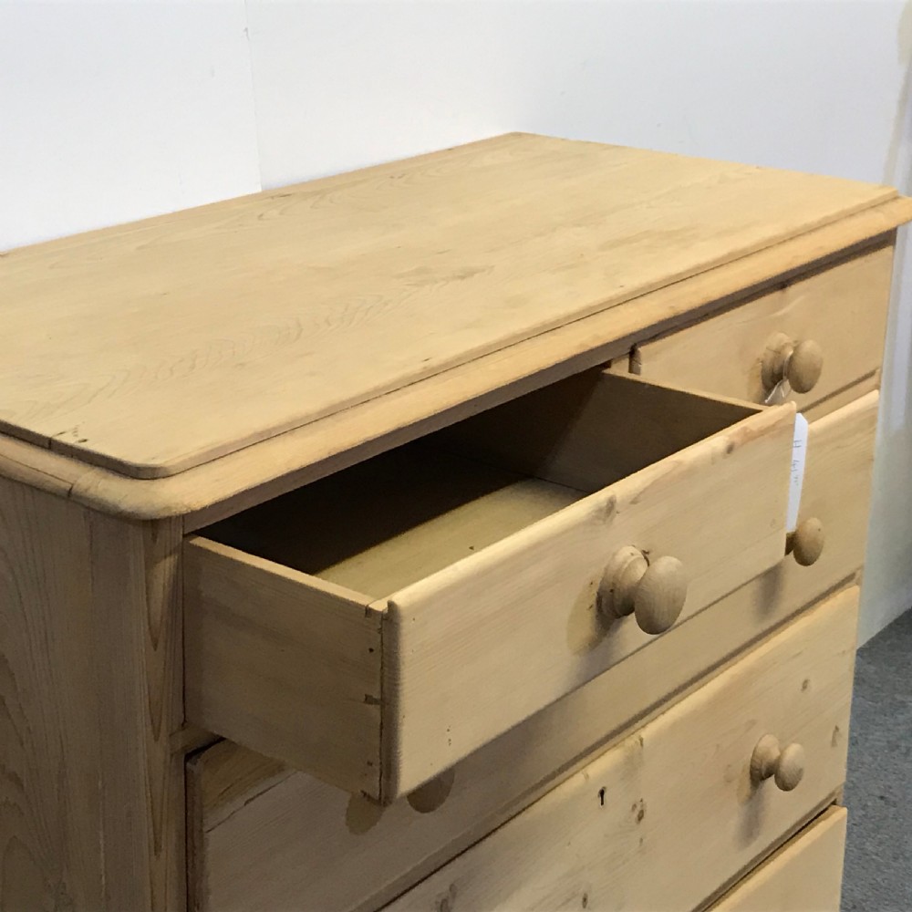 ENGLISH VICTORIAN PINE CHEST OF DRAWERS View IV