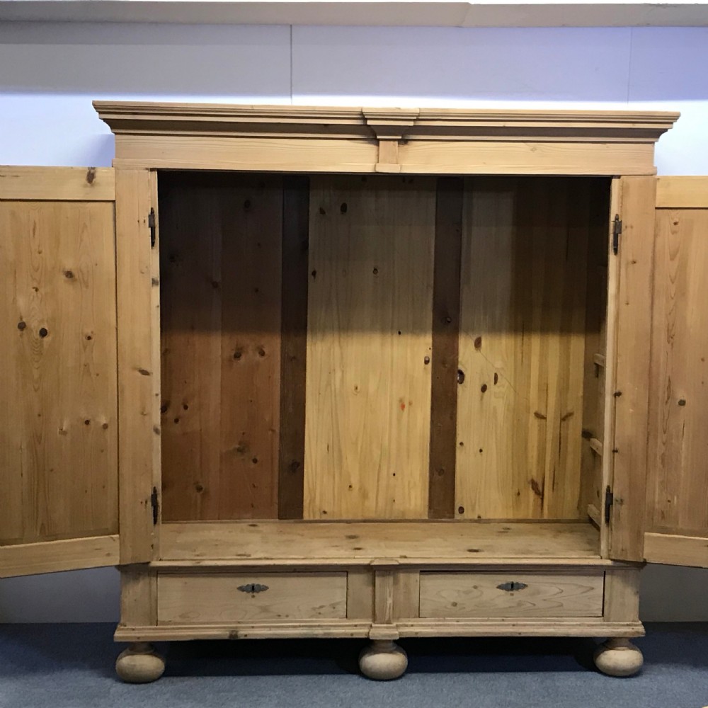 VERY LARGE ANTIQUE PINE TWO DOOR WARDROBE (DISMANTLES) View II