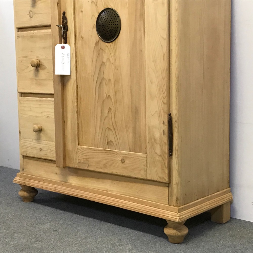 19THE CENTURY PINE LARDER CUPBOARD View IV