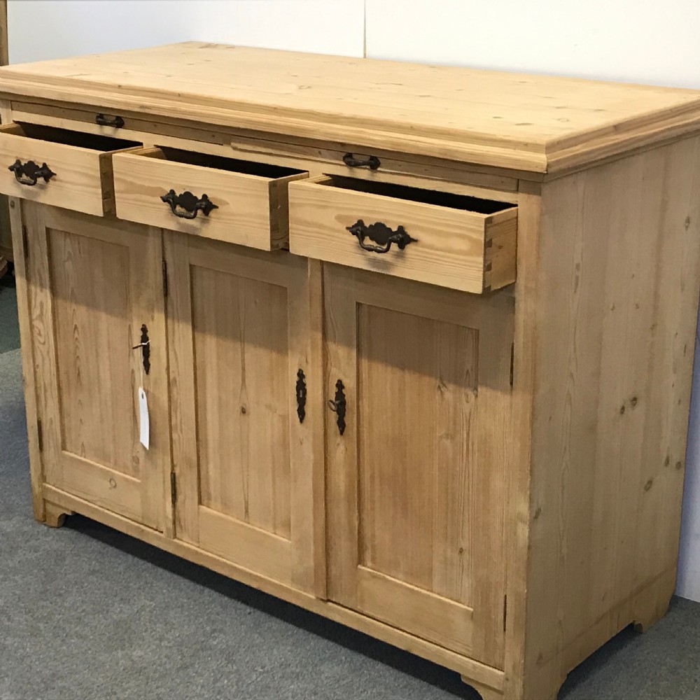 TALL ANTIQUE PINE KITCHEN SIDEBOARD View XI