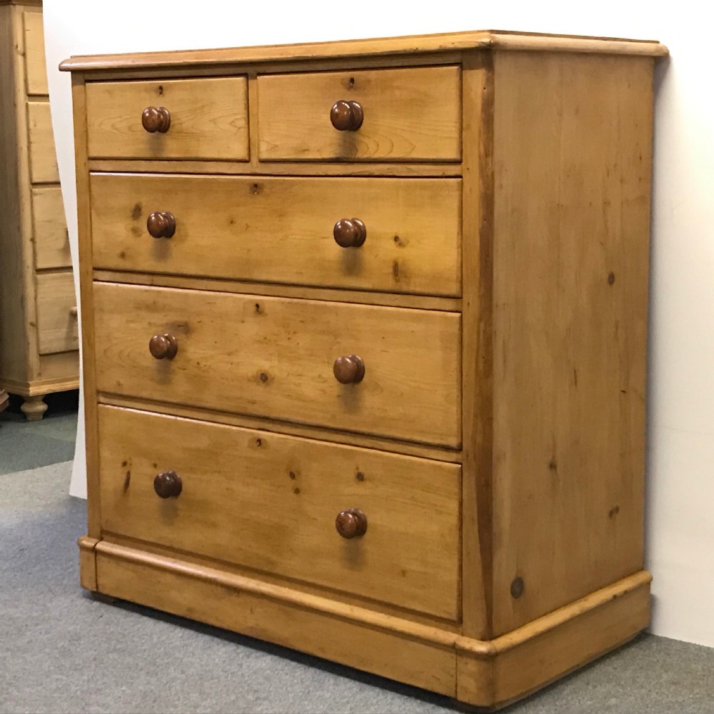 POLISHED VICTORIAN PINE CHEST OF DRAWERS  View III