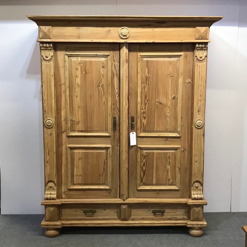 LARGE DECORATIVE ANTIQUE PINE CUPBOARD (DISMANTLES)