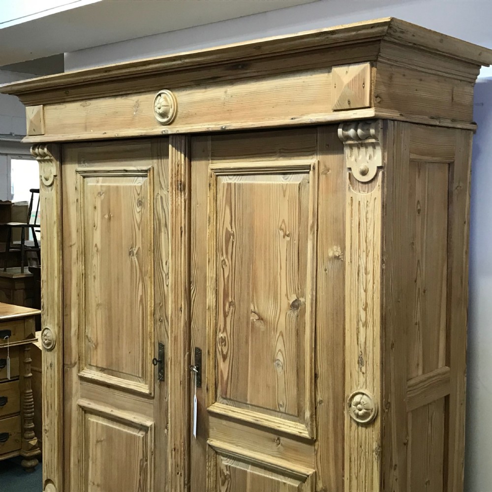 LARGE DECORATIVE ANTIQUE PINE CUPBOARD (DISMANTLES) View VI