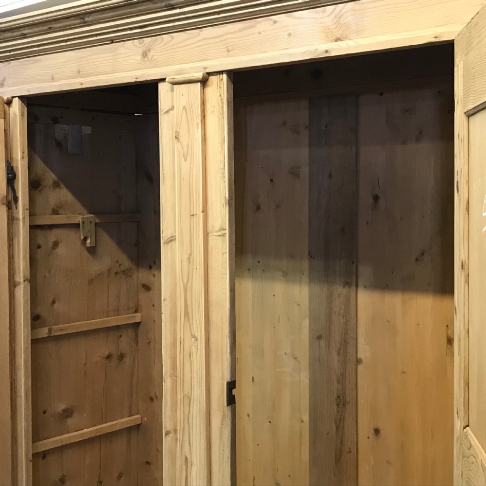 A VERY GRAND OLD PINE GERMAN WARDROBE (DISMANTLES) View VIII