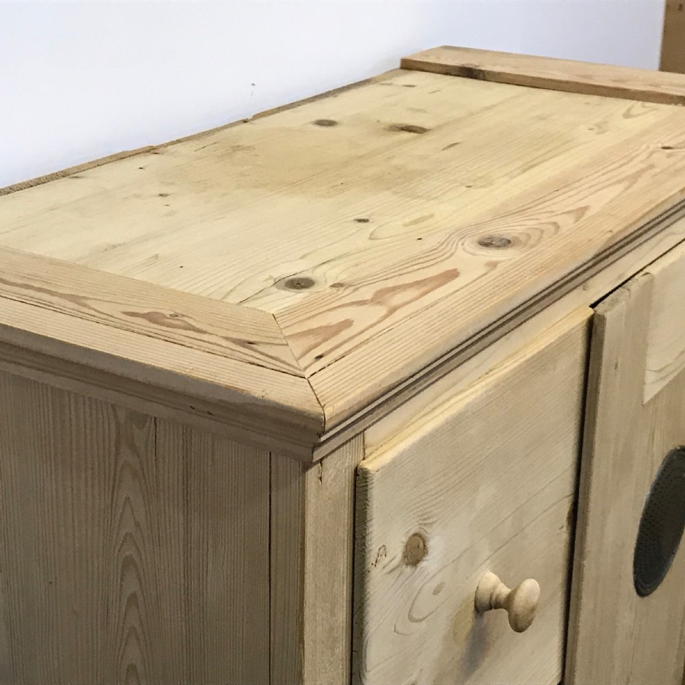 ANTIQUE PINE FARMHOUSE LARDER CUPBOARD View VIII