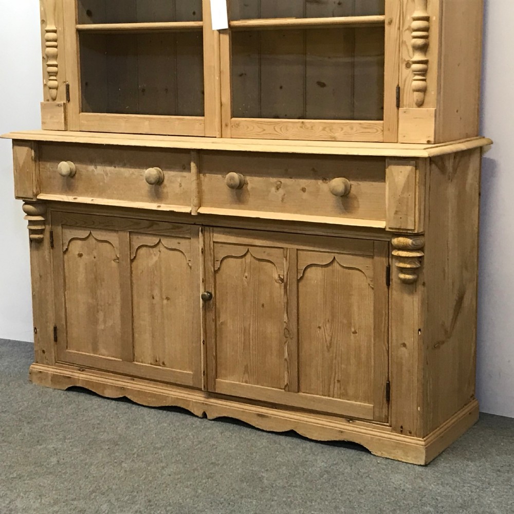 Late Victorian English Pine Glazed Display Dresser View IV