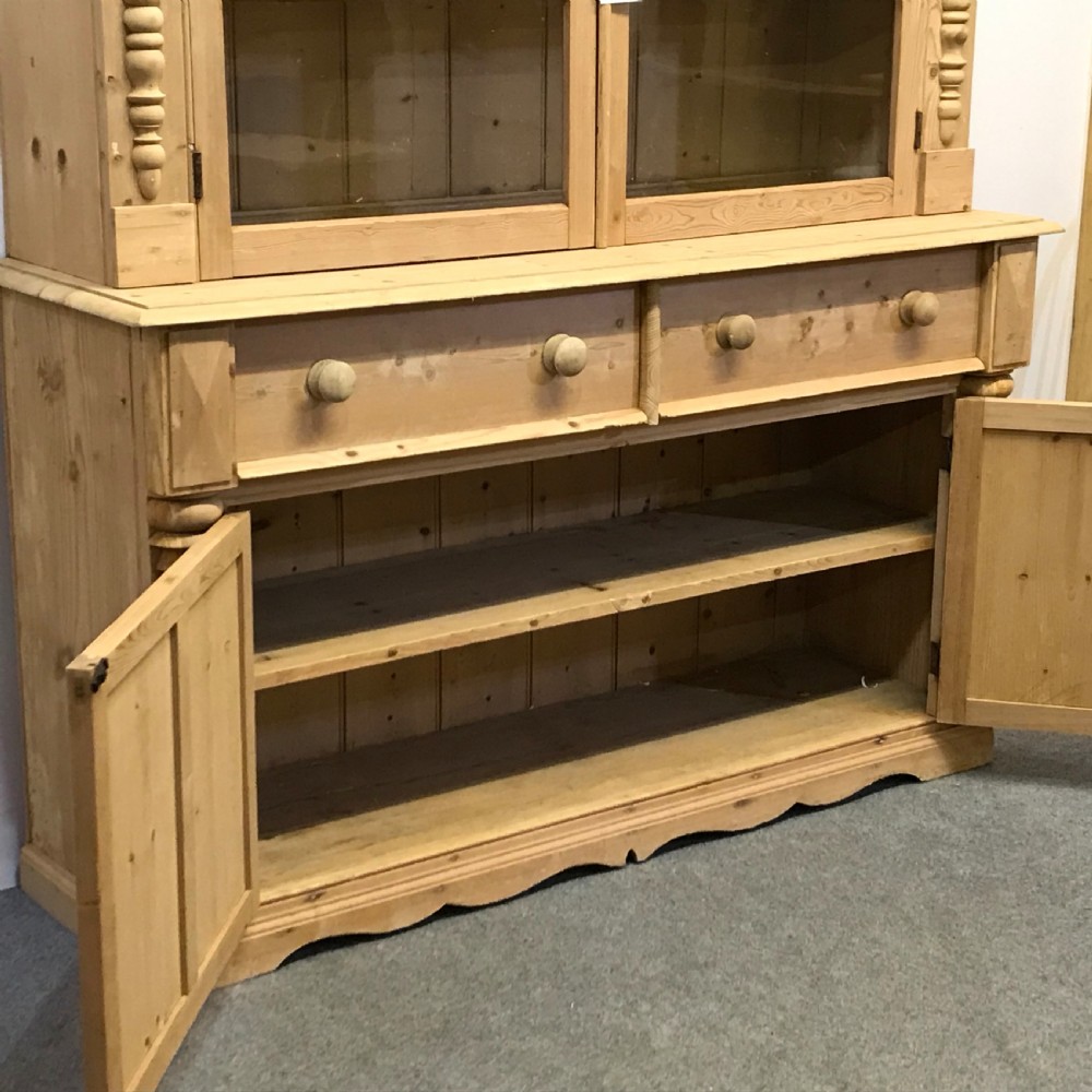 Late Victorian English Pine Glazed Display Dresser View V