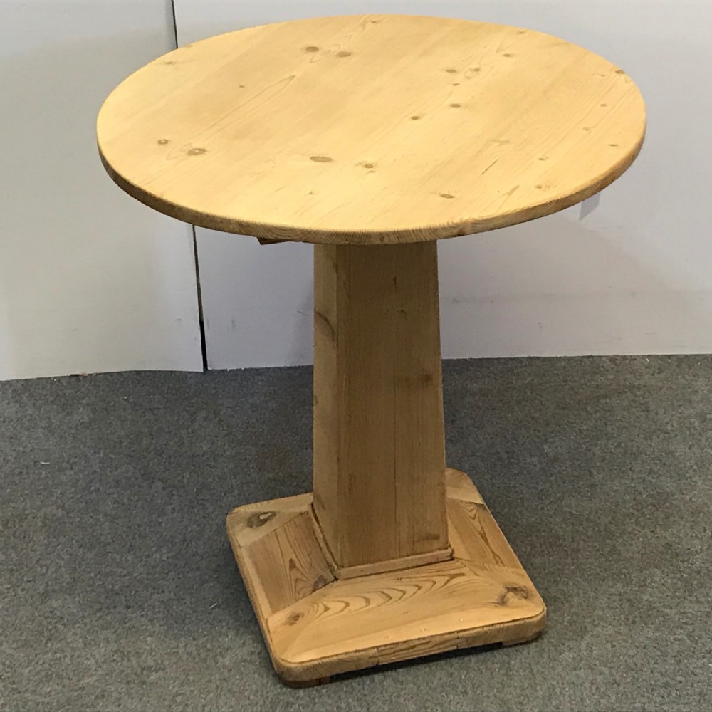 ANTIQUE PINE PEDESTAL TABLE  View II
