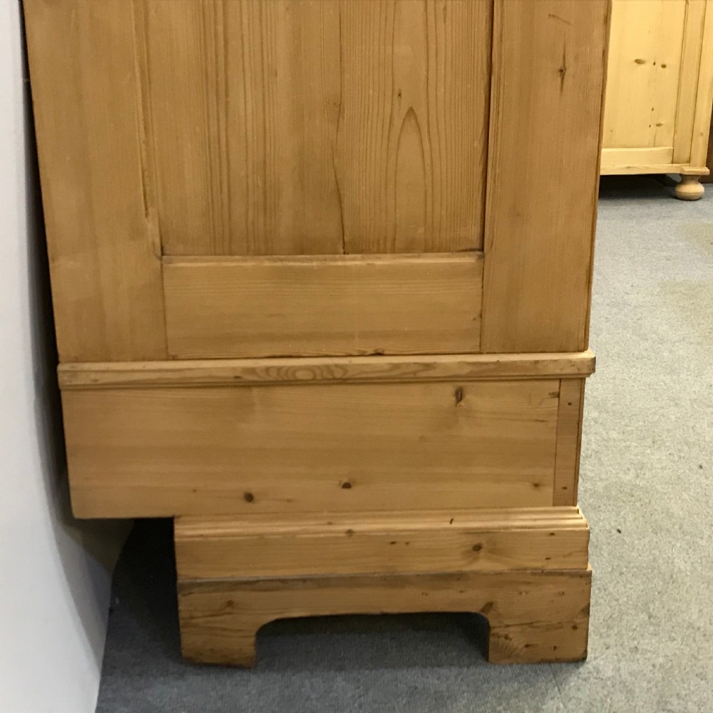 VERY TALL & DEEP ANTIQUE ENGLISH PINE DOUBLE WARDROBE (DISMANTLES) View V