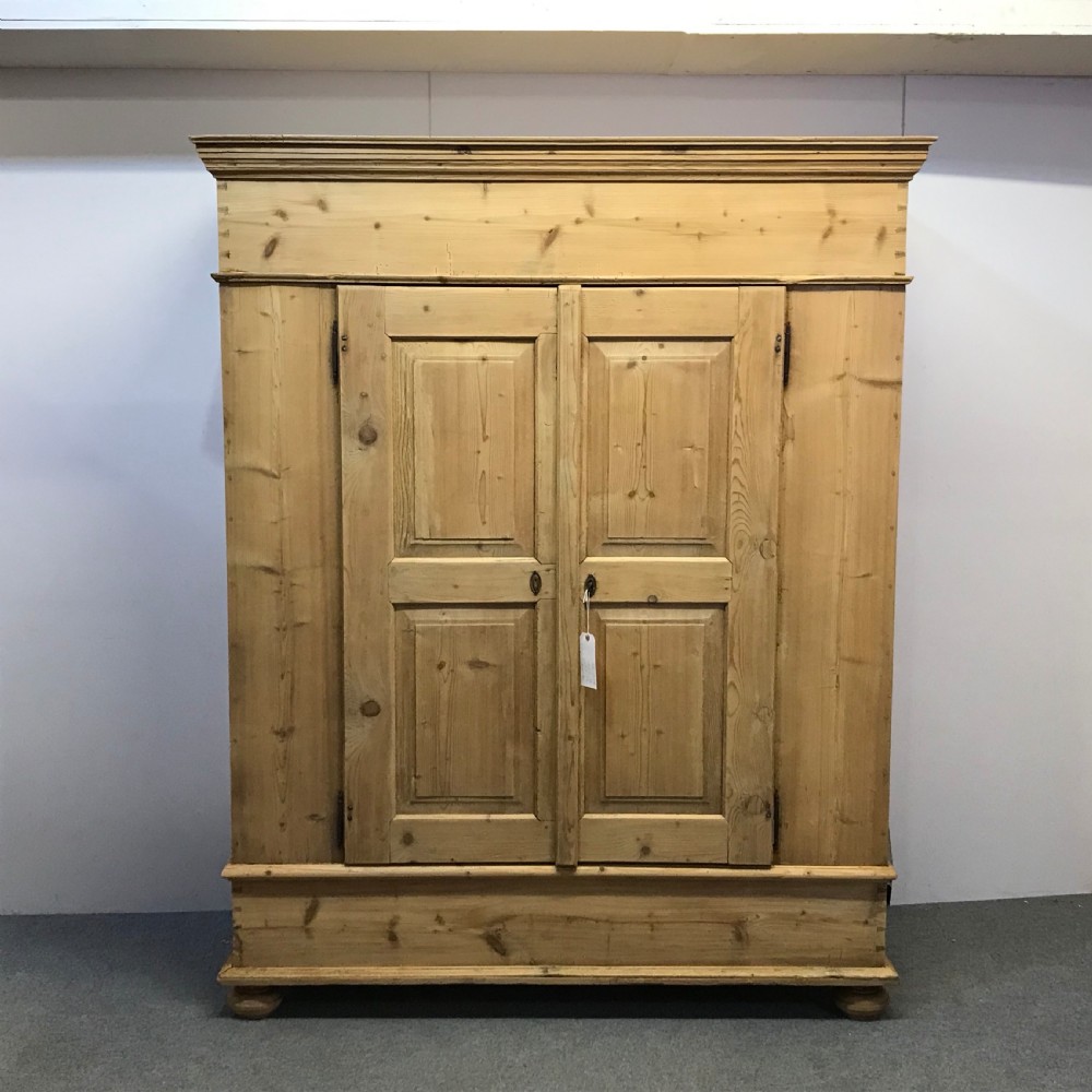 VERY DEEP 19TH CENTURY PINE DOUBLE WARDROBE (DISMANTLES)