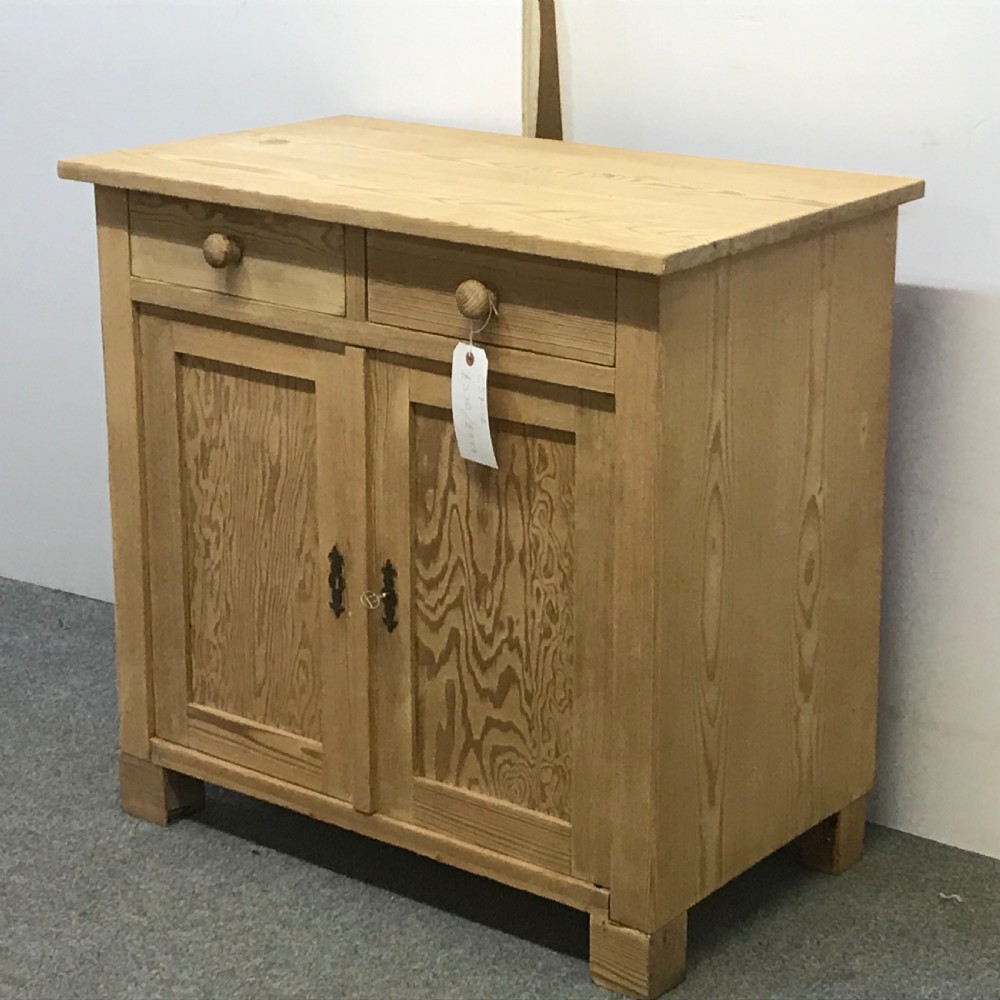 SMALL ANTIQUE PINE CUPBOARD View III