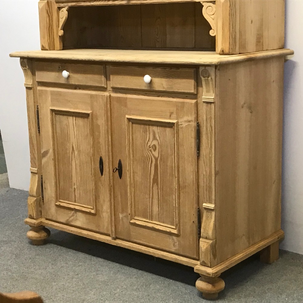 ANTIQUE COUNTRY PINE DRESSER View IV