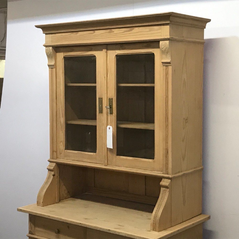 ANTIQUE PINE COTTAGE DRESSER View V