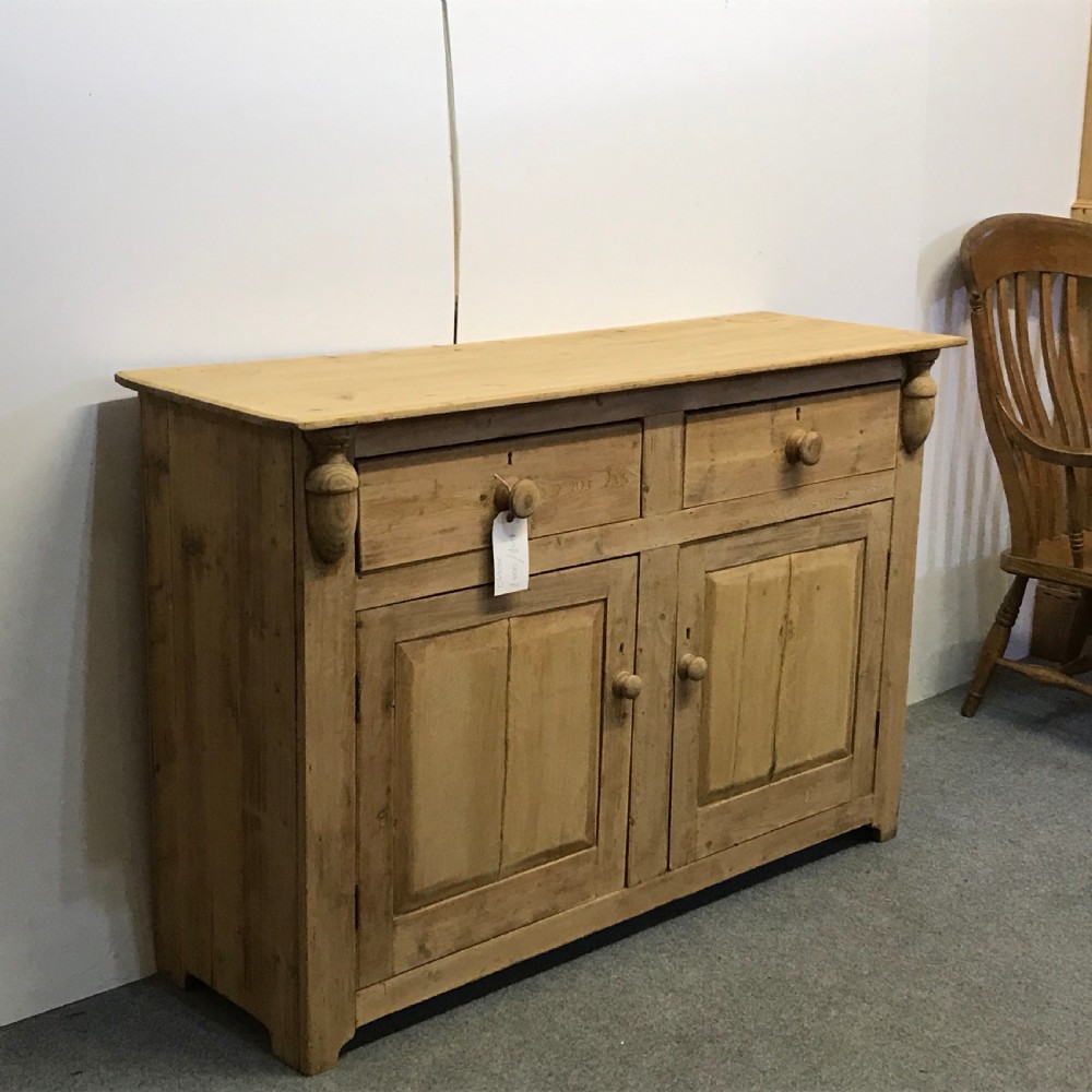 LARGE OLD PINE COUNTRY KITCHEN SIDEBOARD View II