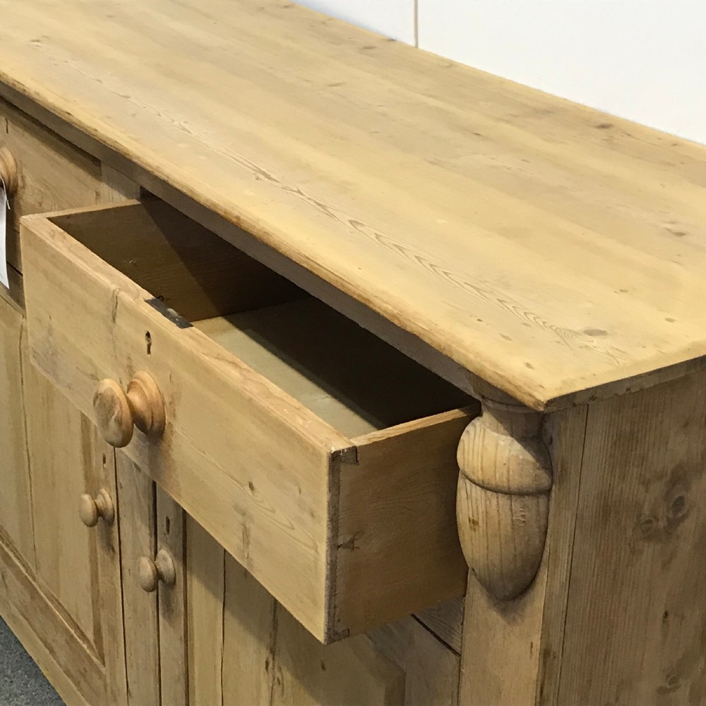 LARGE OLD PINE COUNTRY KITCHEN SIDEBOARD View IV
