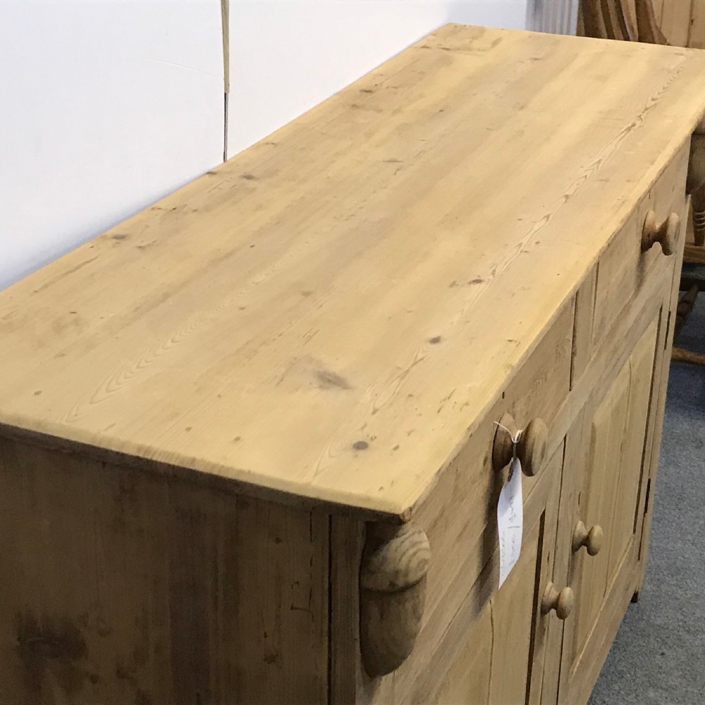 LARGE OLD PINE COUNTRY KITCHEN SIDEBOARD View V