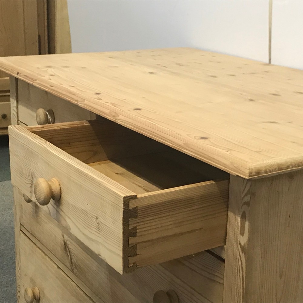 SMALL ANTIQUE PINE CHEST OF DRAWERS View IV