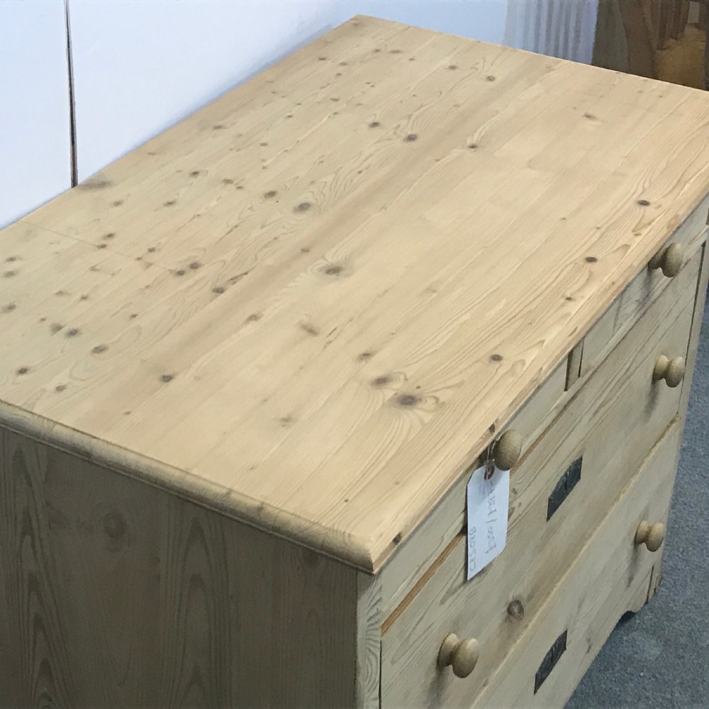 SMALL ANTIQUE PINE CHEST OF DRAWERS View V
