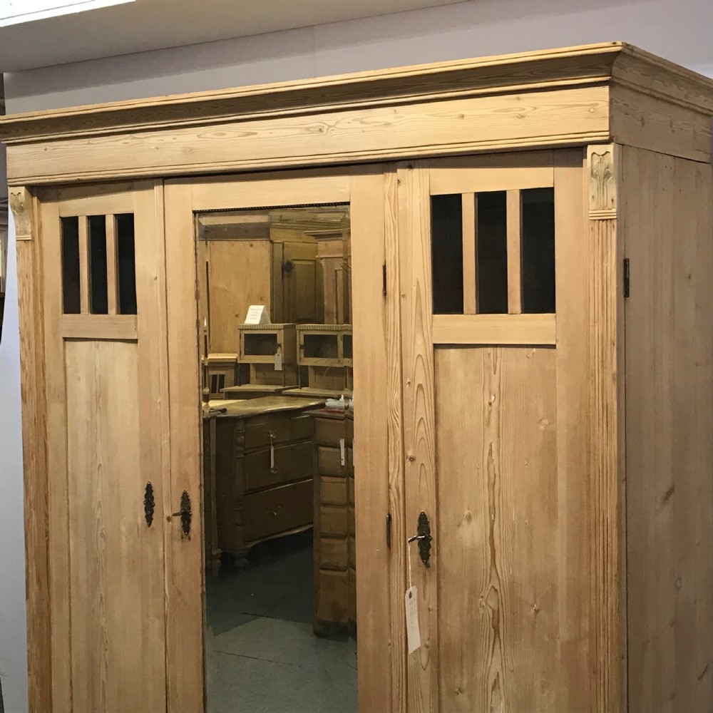 Large Triple Antique Pine Wardrobe (dismantles) View III