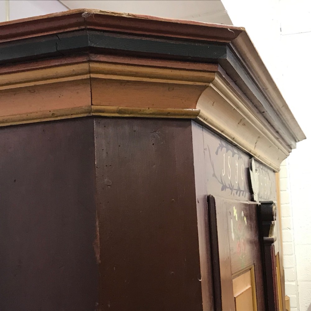 EARLY 1800'S PAINTED GERMAN ARMOIRE (DISMANTLES) View V