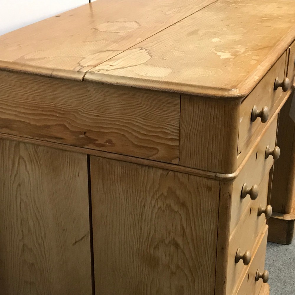LARGE VICTORIAN PINE DESK View VI
