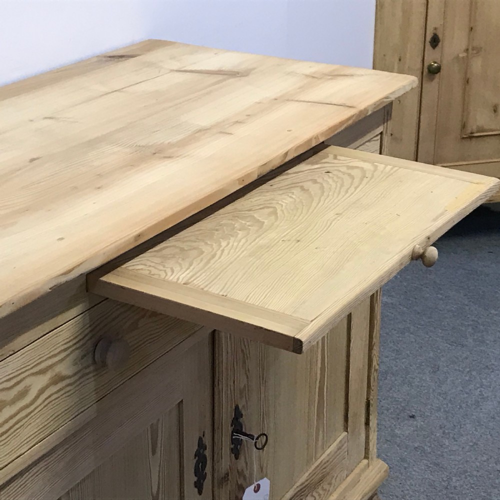 ANTIQUE PINE COUNTRY KITCHEN CUPBOARD WITH PULL OUT BREADBOARD View V