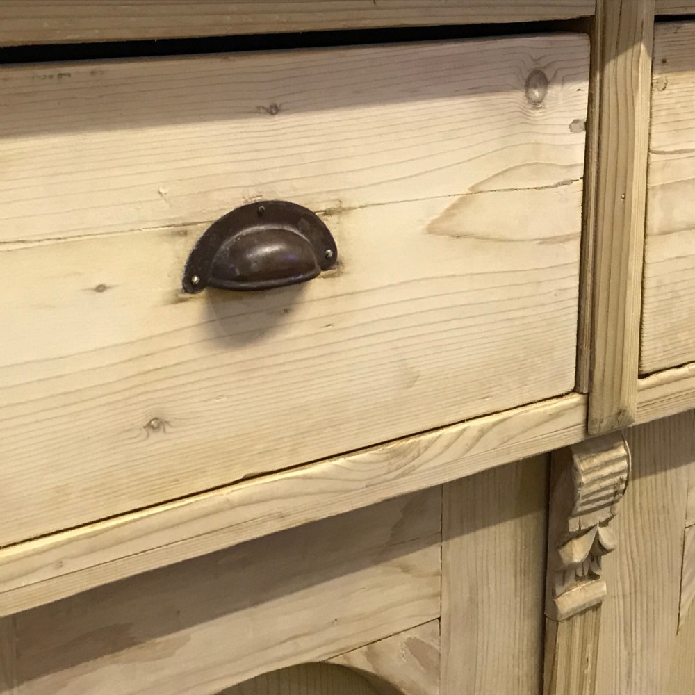 ATTRACTIVE ANTIQUE PINE SIDEBOARD View VI
