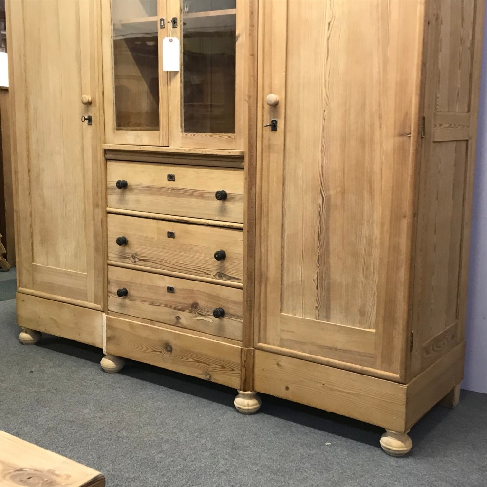 LARGE ANTIQUE PINE COMPACTUM WARDROBE (DISMANTLES) View VIII
