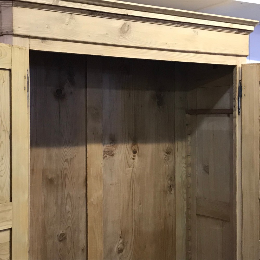 FRENCH ANTIQUE PINE WARDROBE (DISMANTLES) View V