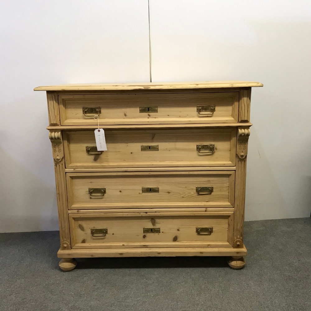 LARGE 4 DRAWER ANTIQUE PINE CHEST OF DRAWERS