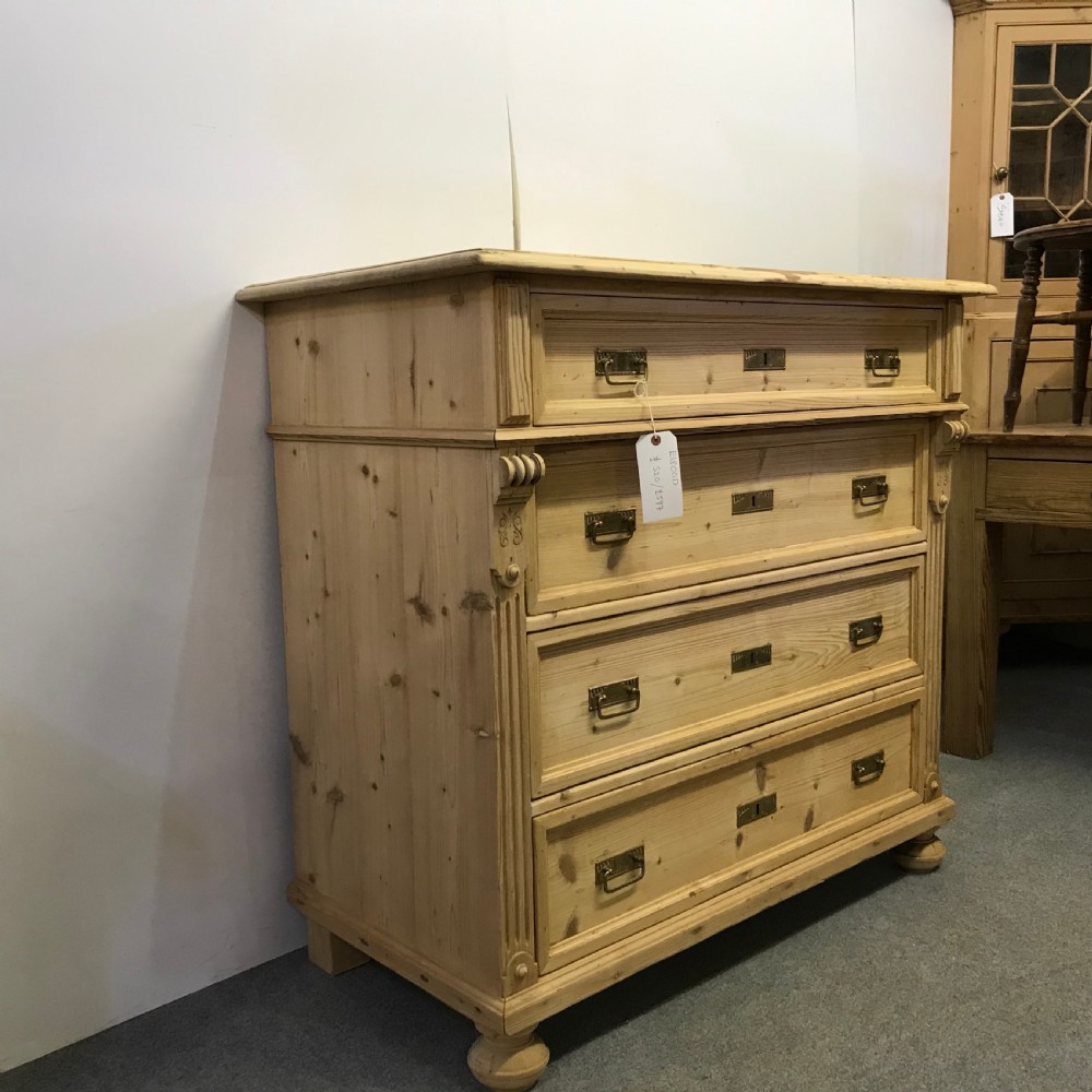 LARGE 4 DRAWER ANTIQUE PINE CHEST OF DRAWERS View III