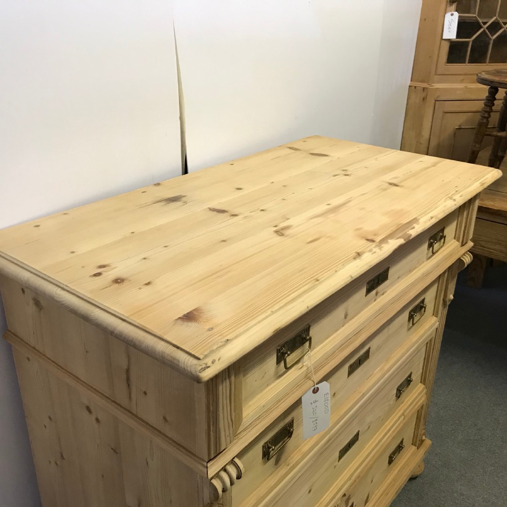 LARGE 4 DRAWER ANTIQUE PINE CHEST OF DRAWERS View IV