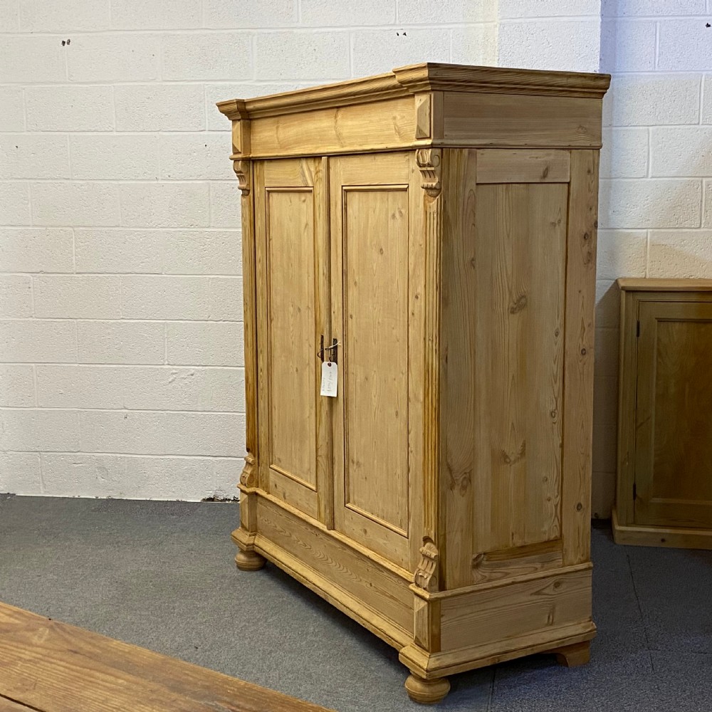 ANTIQUE PINE DOUBLE WARDROBE (DISMANTLES) View V