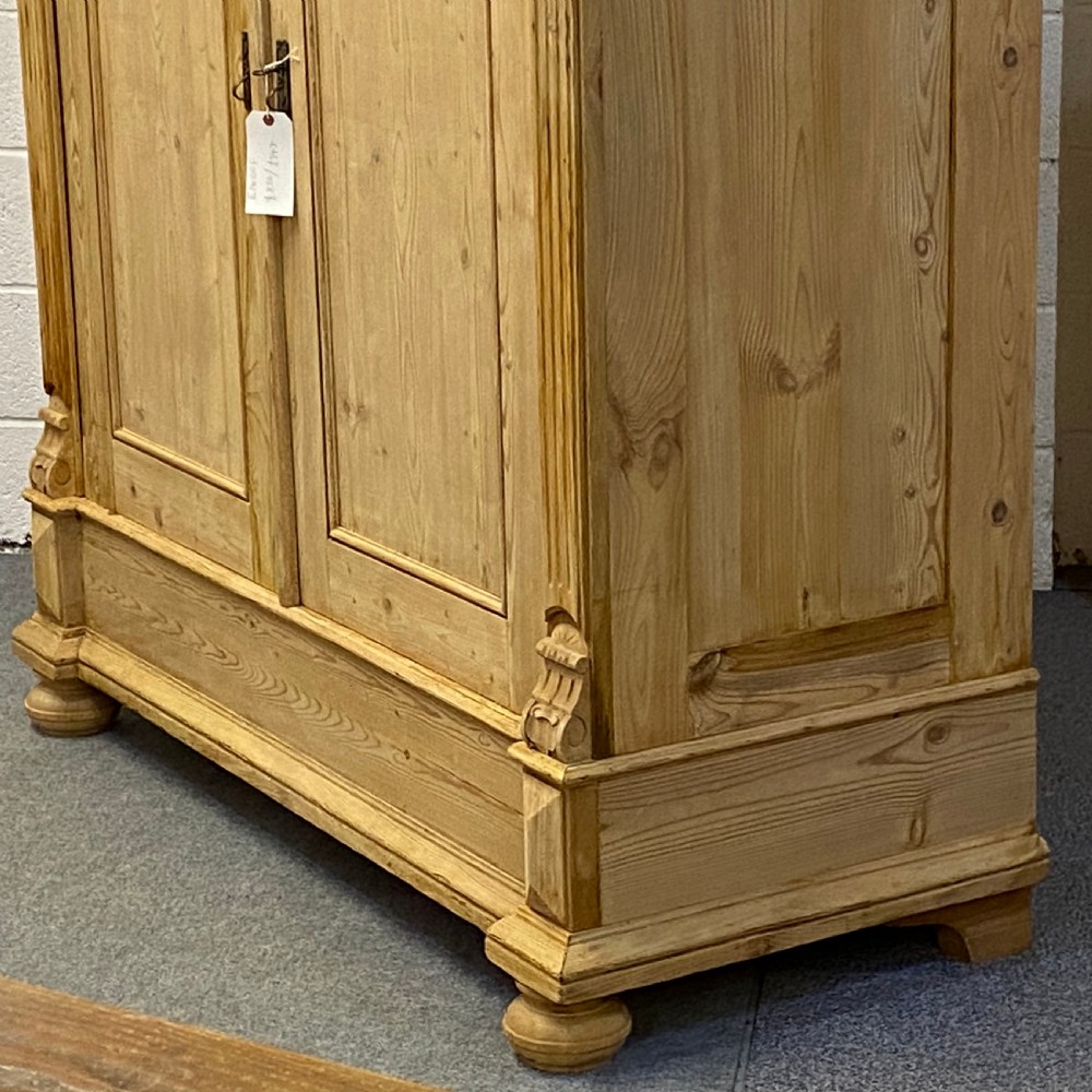 ANTIQUE PINE DOUBLE WARDROBE (DISMANTLES) View VII