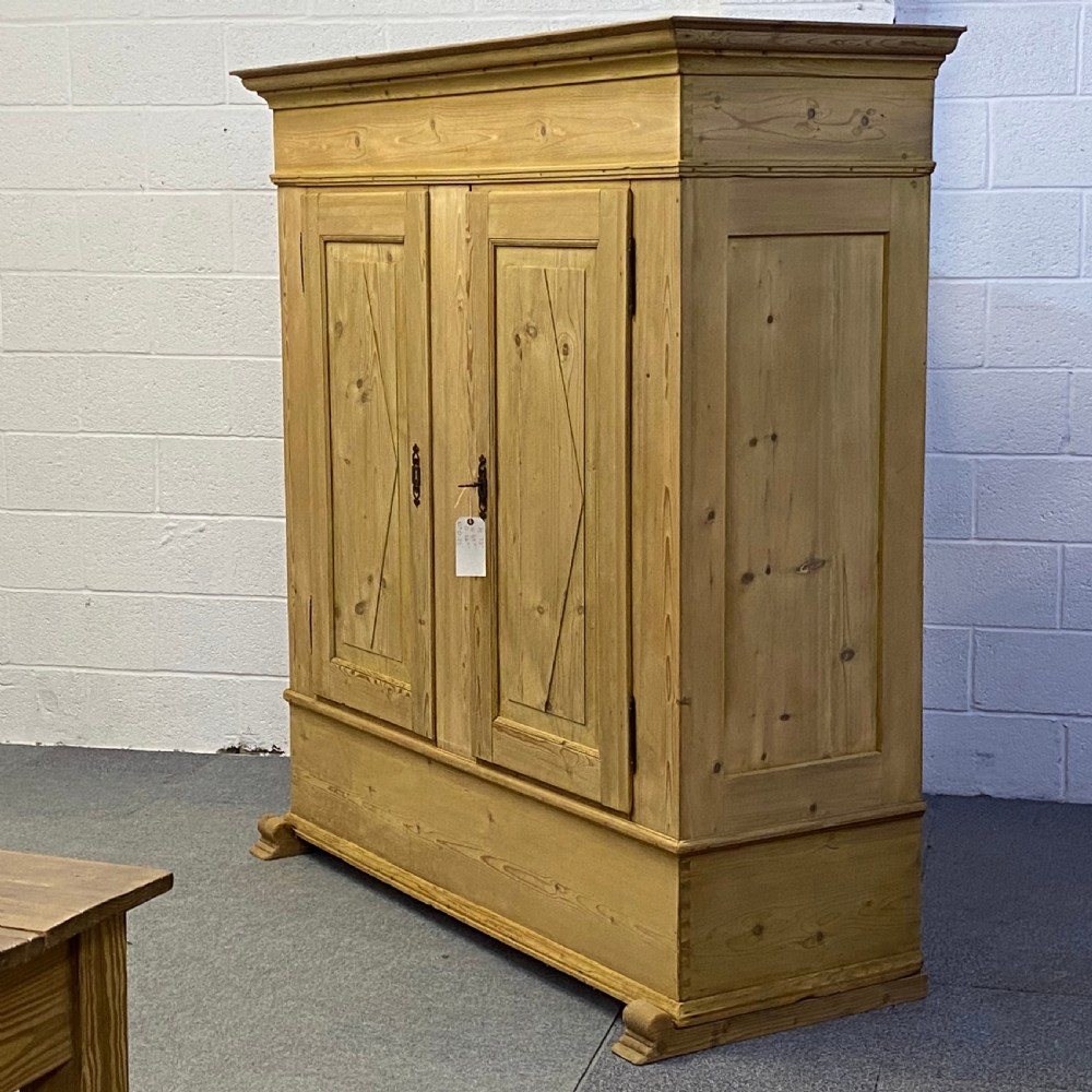 BEAUTIFUL LATE 1800'S LARGE DOUBLE PINE WARDROBE (DISMANTLES) View VI