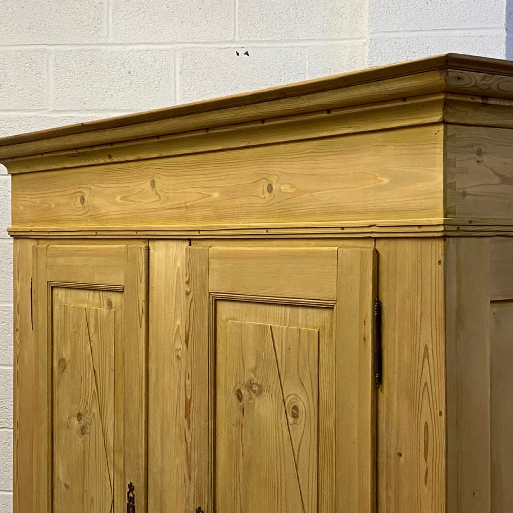 BEAUTIFUL LATE 1800'S LARGE DOUBLE PINE WARDROBE (DISMANTLES) View VIII