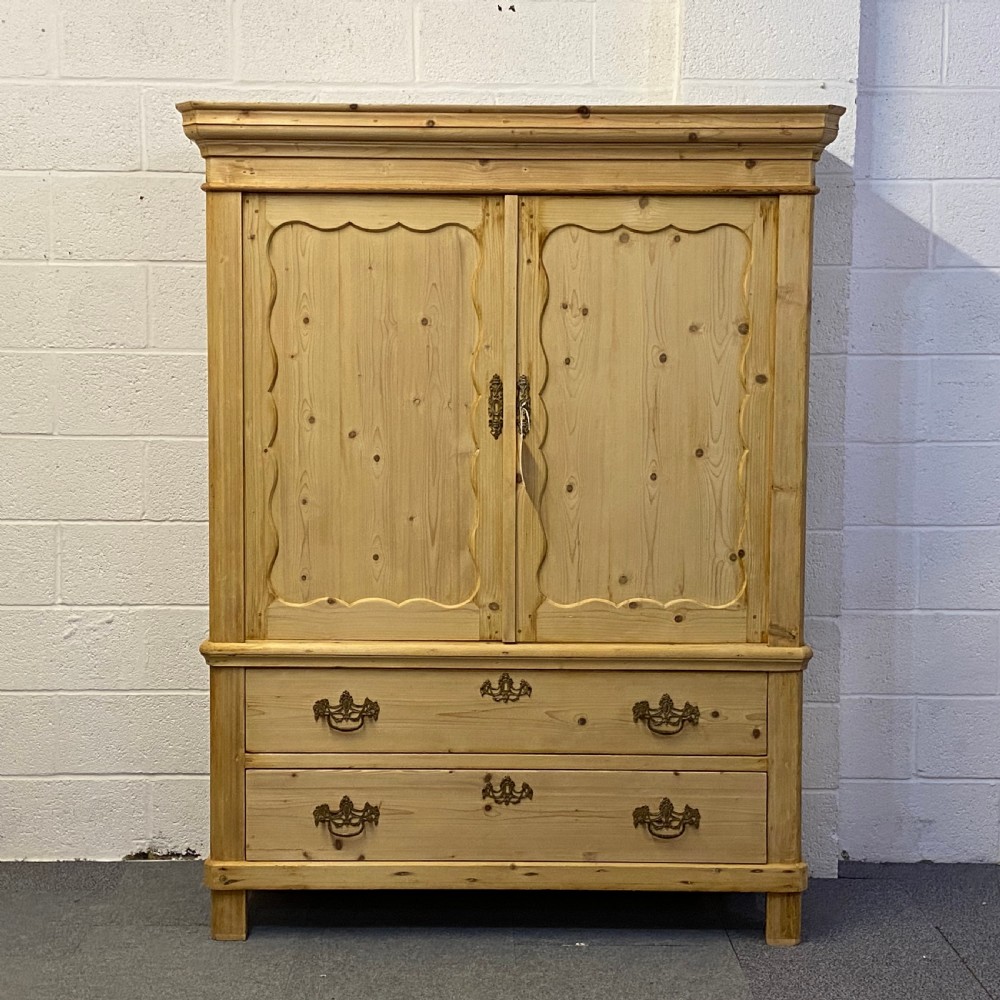 ANTIQUE DUTCH PINE LINEN PRESS