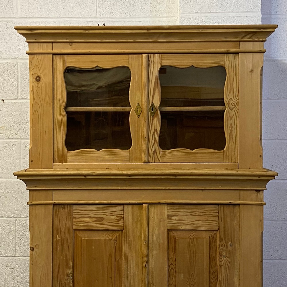 ANTIQUE PINE GENTLEMANS DRESSER View IV