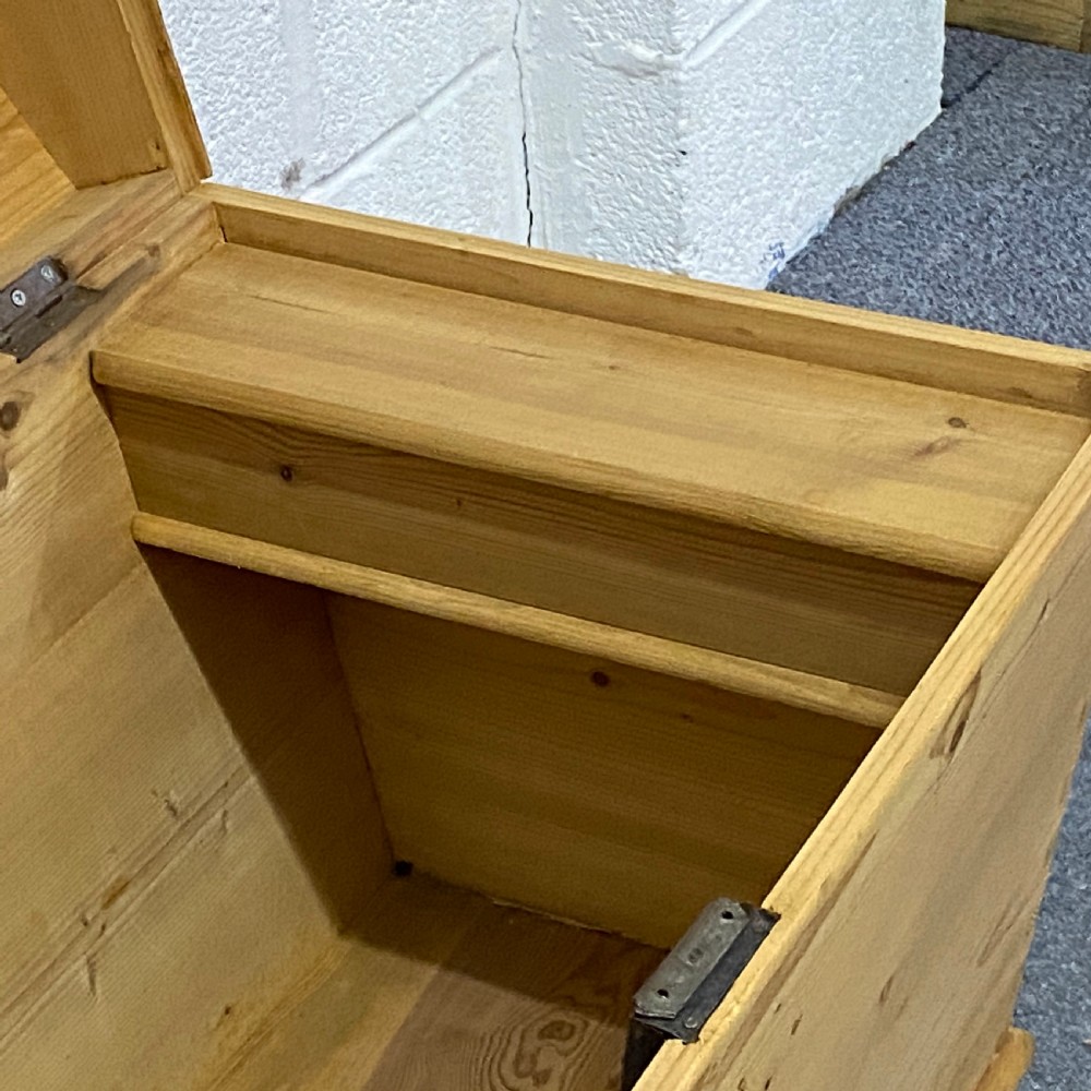 ANTIQUE PINE DOME TOP CHEST View VI