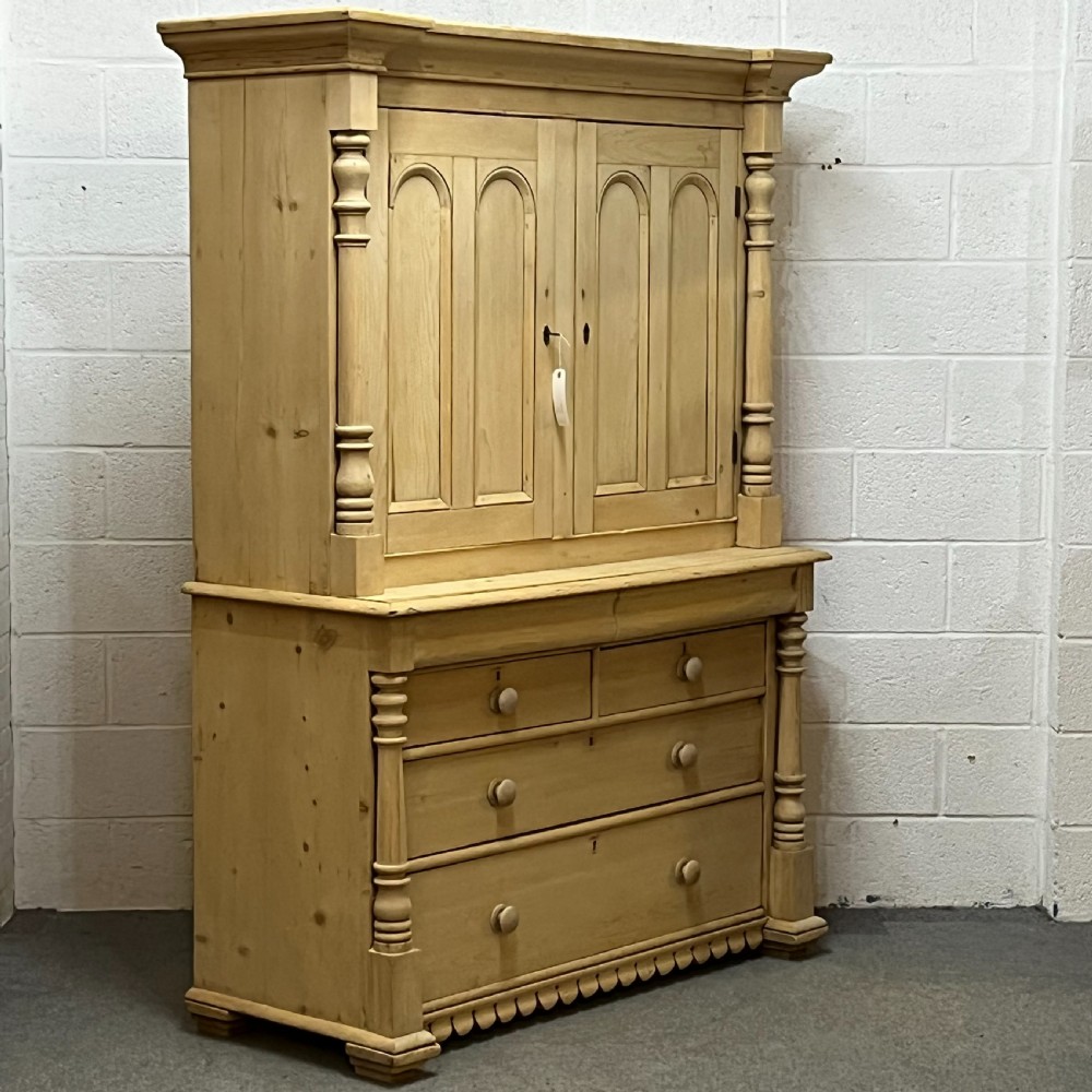 LARGE VICTORIAN PINE SCOTTISH LINEN PRESS View VIII