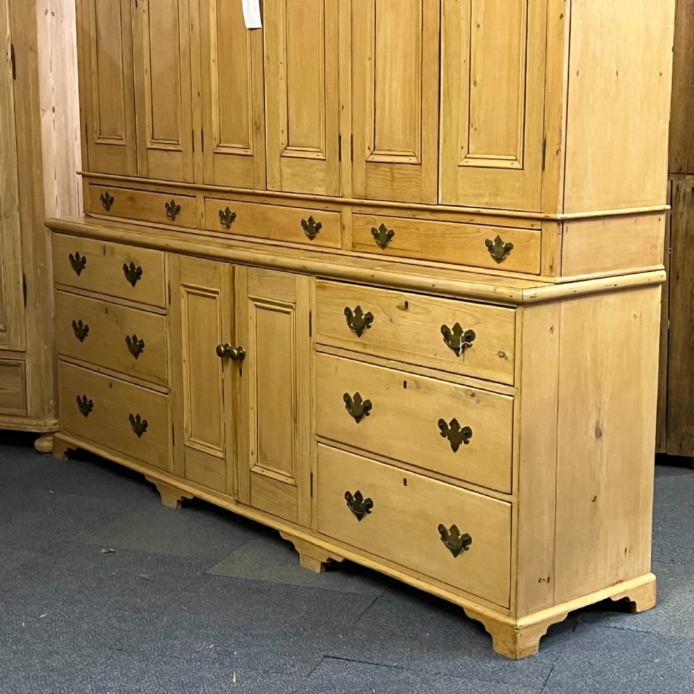 HUGE MID VICTORIAN ENGLISH PINE HOUSEKEEPERS CUPBOARD WITH DRAWERS View X
