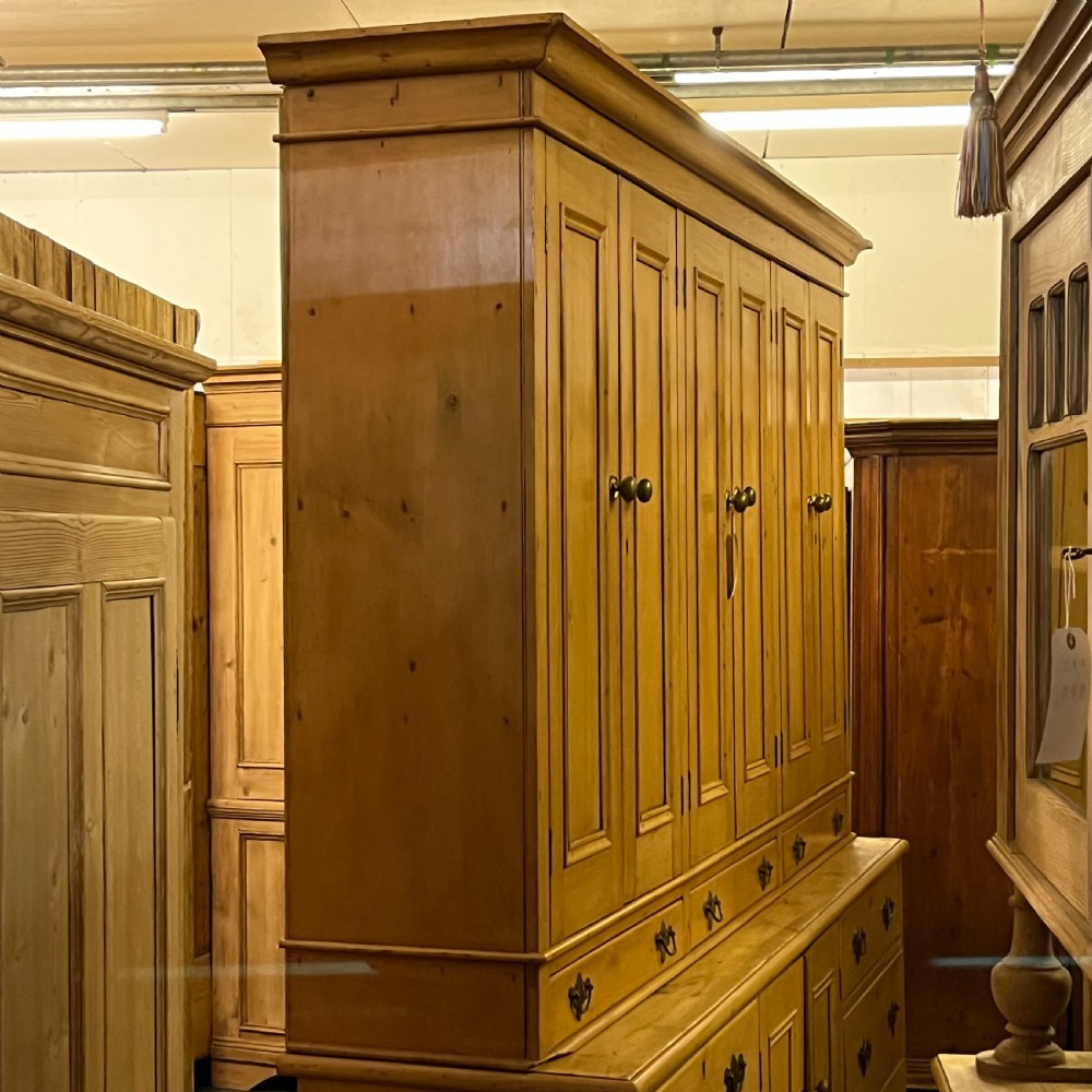 HUGE MID VICTORIAN ENGLISH PINE HOUSEKEEPERS CUPBOARD WITH DRAWERS View XI