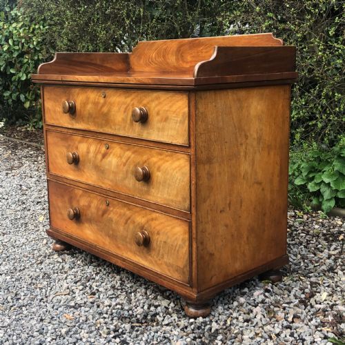 Good Quality/Condition Early 19th Century Mahogany Chest of Drawers,.