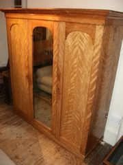 Victorian Satinbirch Wardrobe