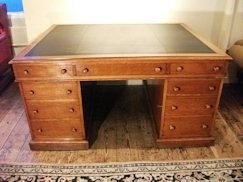 Victorian Oak Partners Desk