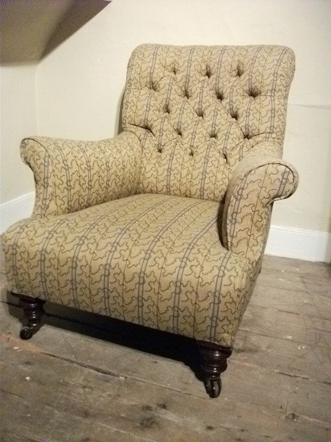 Howard Style Armchair
