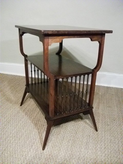 Glasgow School Table