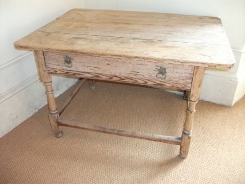 Queen Anne Table