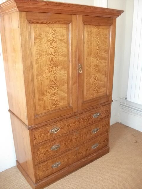 Scottish Arts & Crafts Linen Press